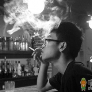 男人吸烟的十大危害 戒烟可以借助戒烟工具