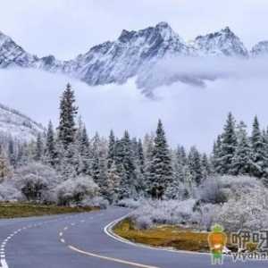 自驾去四姑娘山路好走吗
