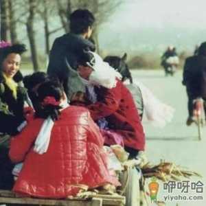 2023过年是年内走亲戚好还是过了初一走亲戚好