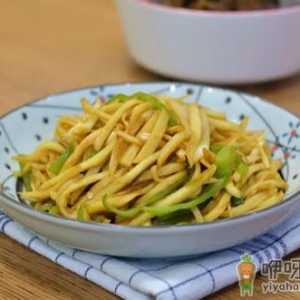 茭白用开水烫完再炒吗