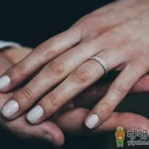 女人手大好还是小好