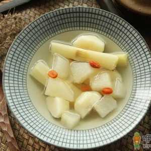 甘蔗和梨一起煮水治咳嗽吗