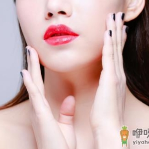 纹唇第一天肿还是第二天肿