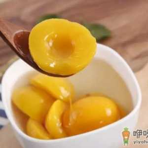 做黄桃罐头泡盐水还是糖水好
