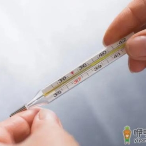 发烧了用热毛巾敷还是冷毛巾敷好