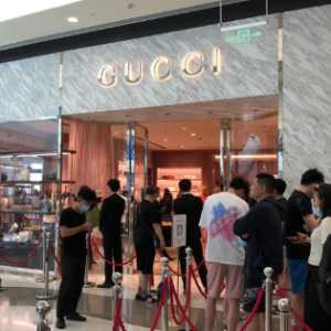 免税店便宜一半是正品吗