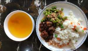 机场内买的食物可以带上飞机吗