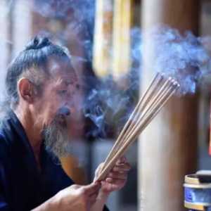 二月十九还用给财神爷上香吗
