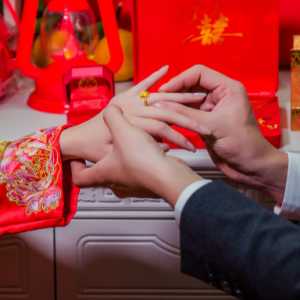 2023年4月29日和5月1日哪天结婚更好
