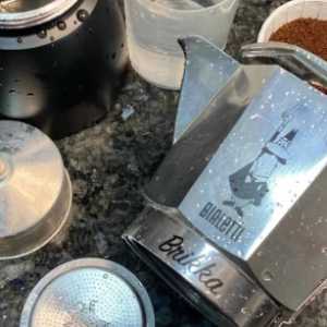摩卡壶可以用小苏打洗吗