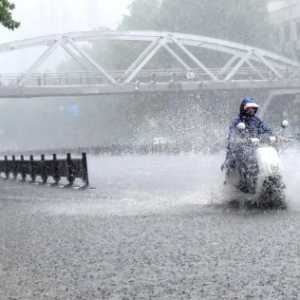 2023年五月份下暴雨正常吗