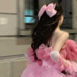 明明人很瘦为什么背很厚