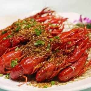 小龙虾的汤汁隔夜能吃吗