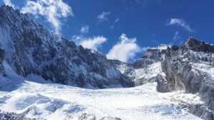 爬完玉龙雪山头晕怎么回事