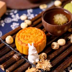 中秋节月饼早上吃还是晚上吃好