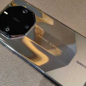 华为mate60rs接受预定吗