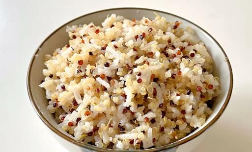 三色糙米过期了还能吃吗有毒吗
