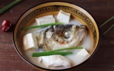 鱼头豆腐是杭州名菜 鱼头豆腐与乾隆的故事
